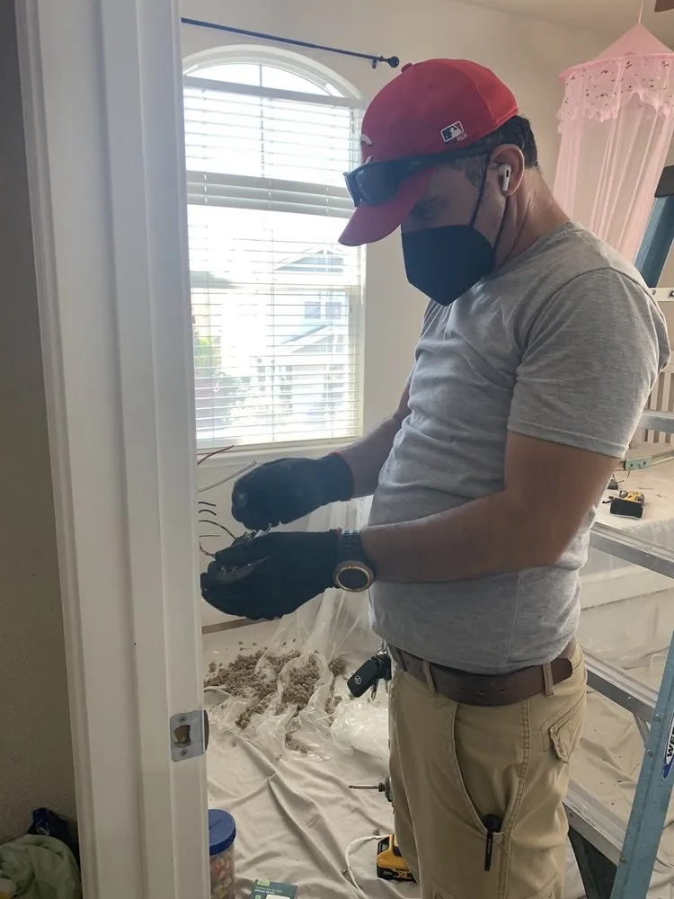 Slide of Beta Electric Services