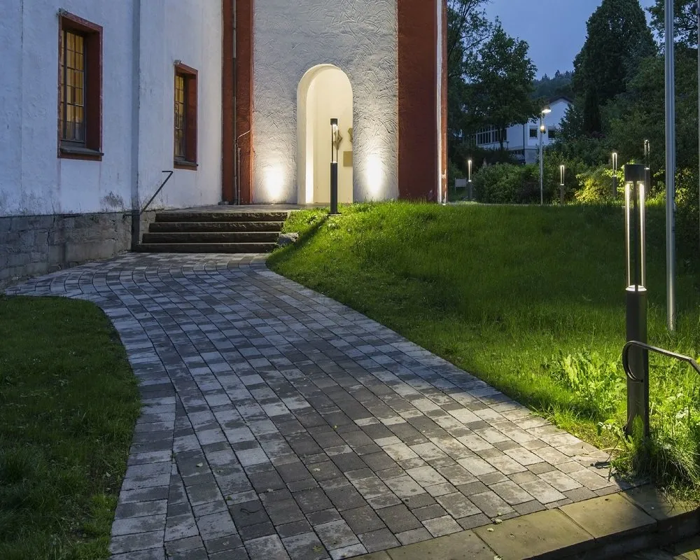 Slide of Beverly Crest Electrician Pros