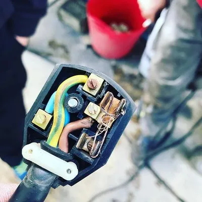 Beverly View Licensed Electrician Logo