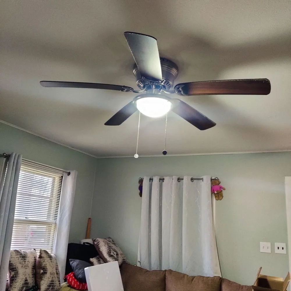 Affordable outlet and switch repair in Blakeslee, PA by BG Electrical