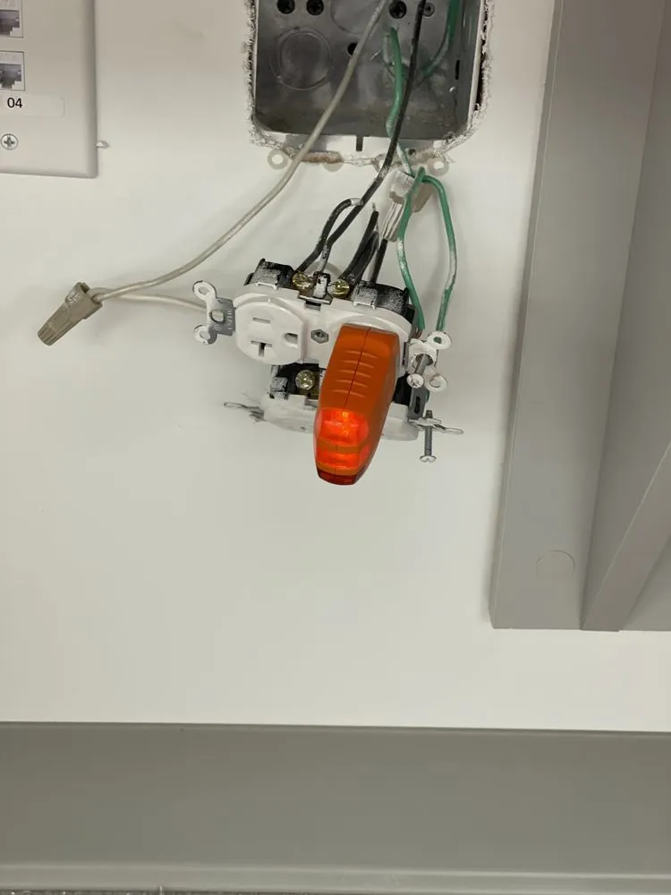 Slide of Biaggi Handyman’s