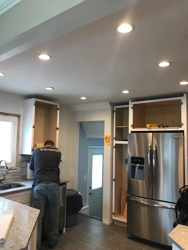 Slide of Bianco Electric