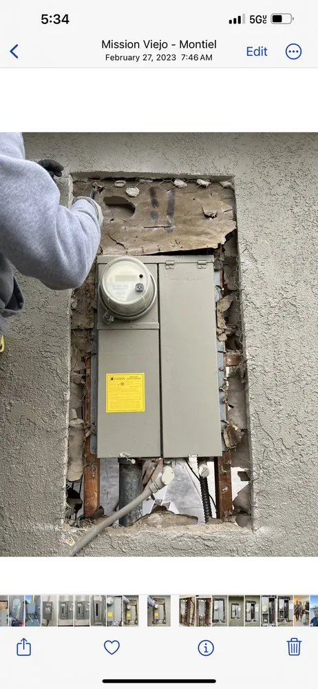 Slide of Bidram Electric