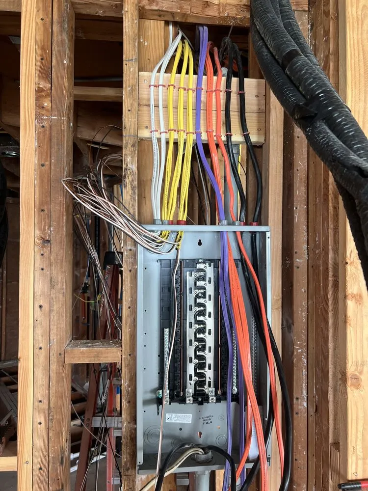 Slide of Bidram Electric