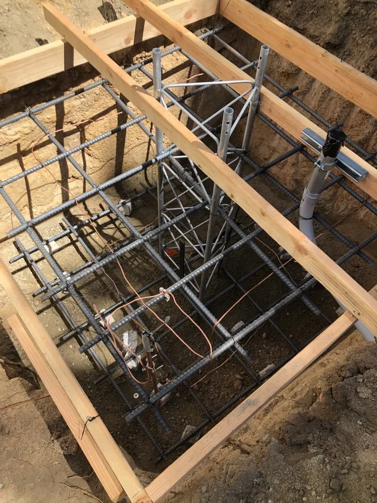 Slide of Big Ben Electric