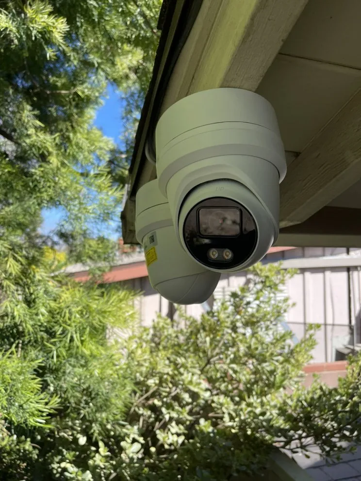 Trusted emergency electrical service experts serving Tarzana, CA - Big Ben Mounts