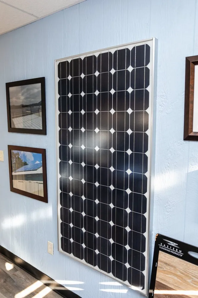 Slide of Big D Electric