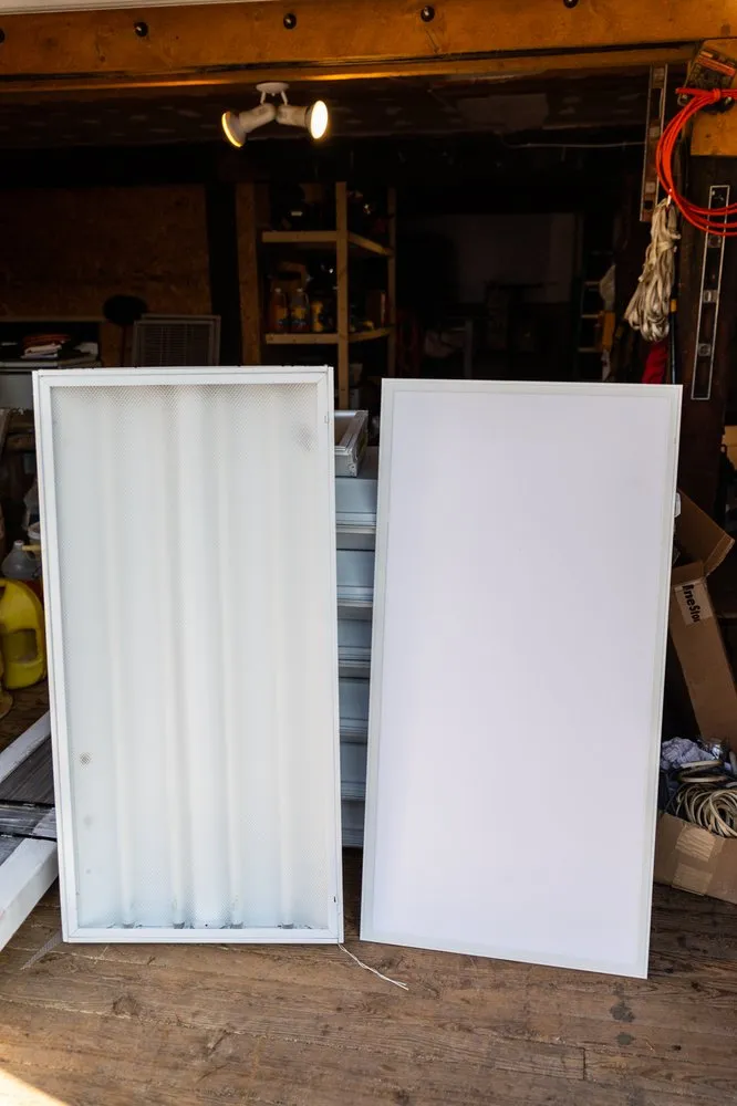 Slide of Big D Electric