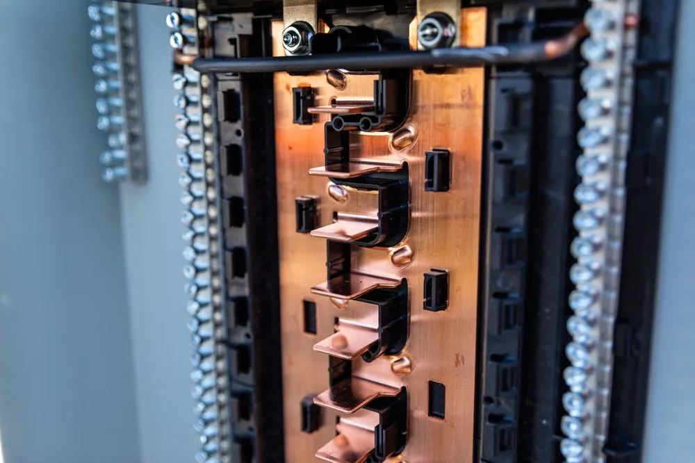 Slide of Big D Electric