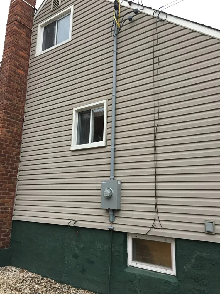 Certified circuit breaker repair service in Shoreham, NY - BigHouse Electric