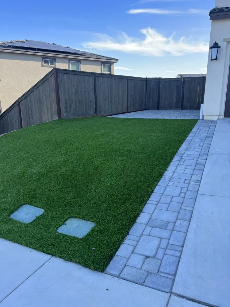 Slide of BigRob Construction