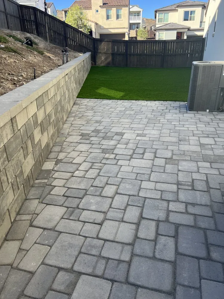 Emergency circuit breaker repair service in ,  - BigRob Construction