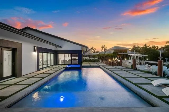 Affordable circuit breaker repair in ,  by Bill Gilbert Electric