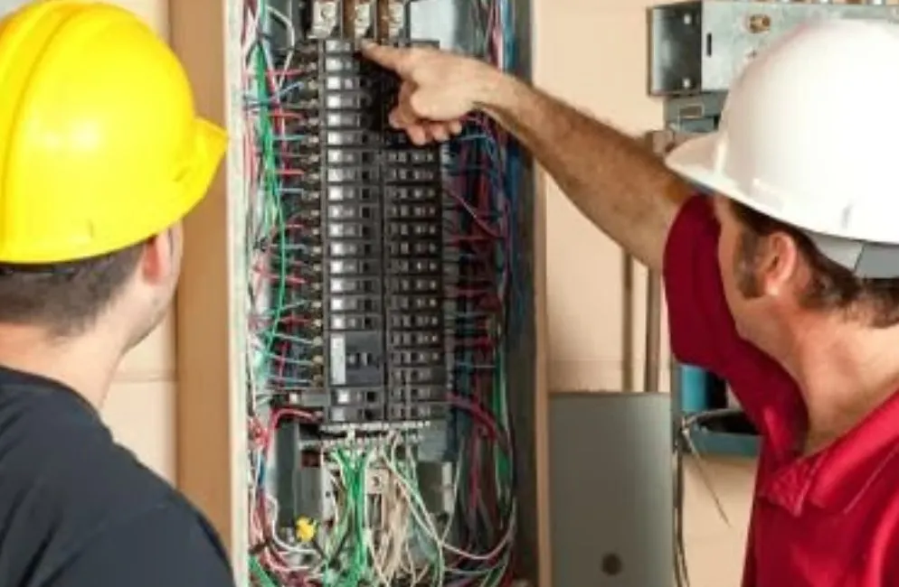 Trusted electrician providing circuit breaker repair in Linthicum Heights, MD - Bill Gilde Electrical Services
