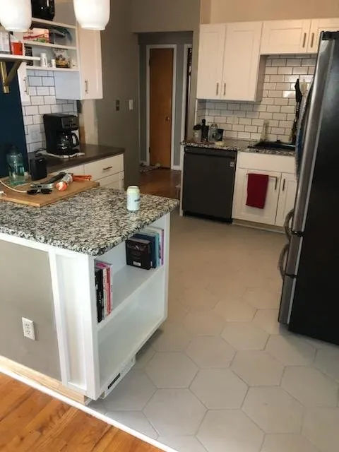 Certified electrician providing panel upgrade in Columbus, OH - Bill's Handyman Services