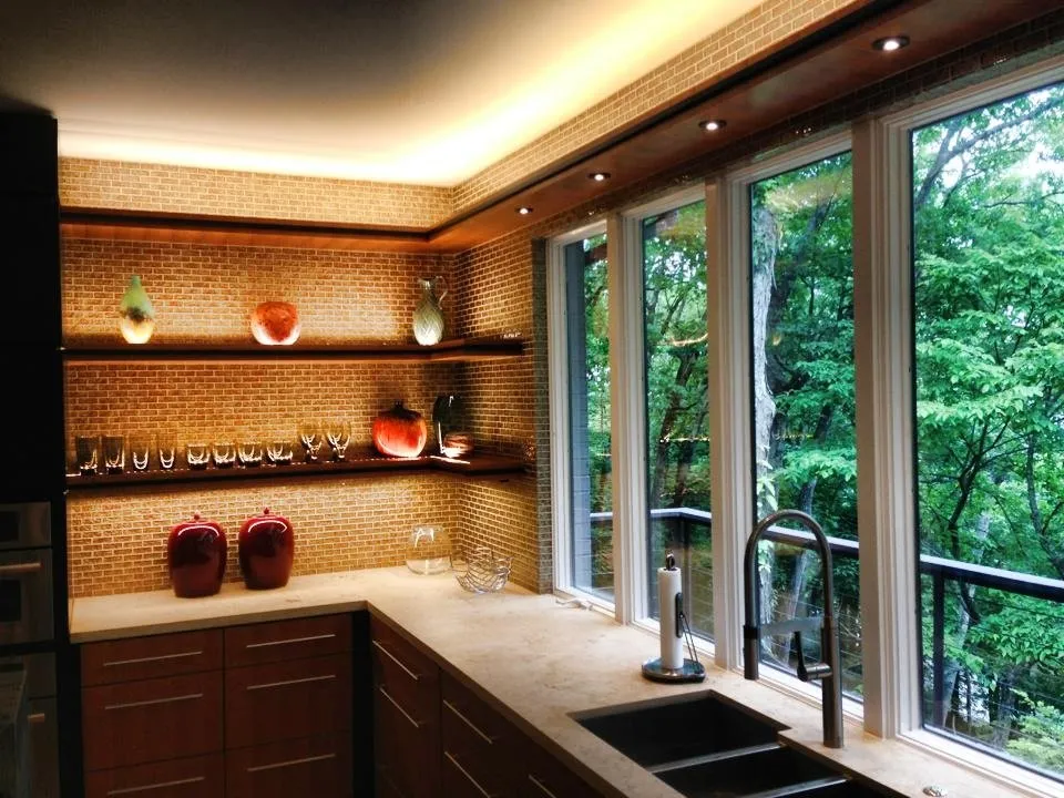 Slide of Bippen Electric