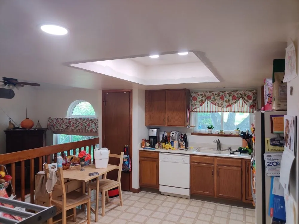 Slide of Birdie Electric