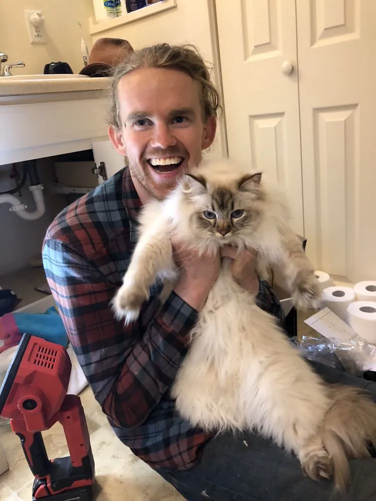 Slide of Bixno Handy