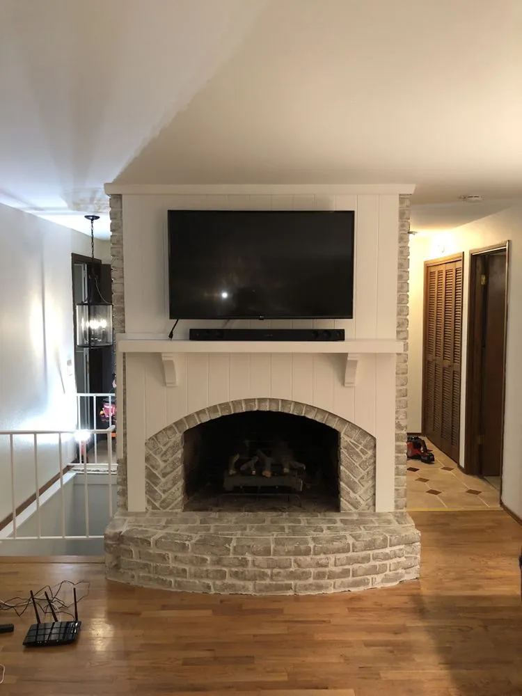 Slide of Bixno Handy