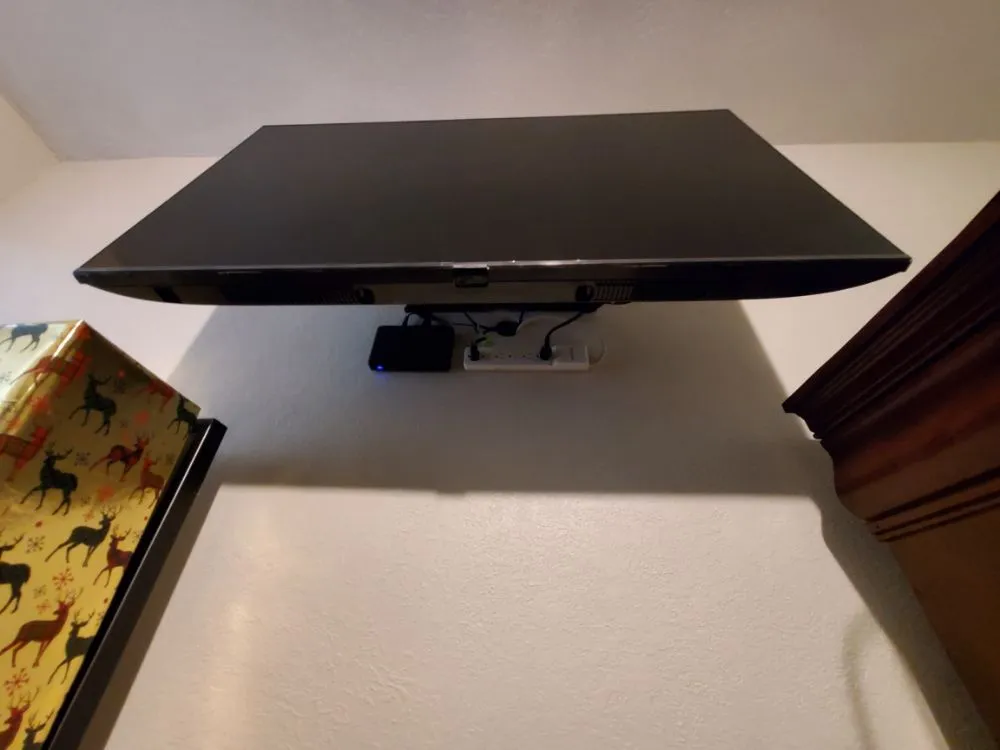 Emergency emergency electrical service in , by BJCL Services