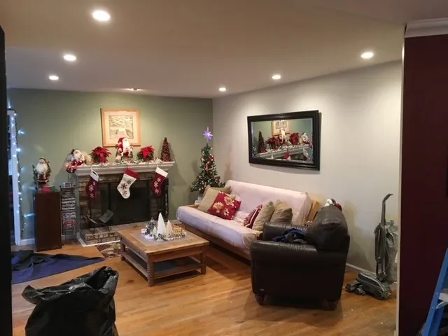 Slide of Bjorg Electric