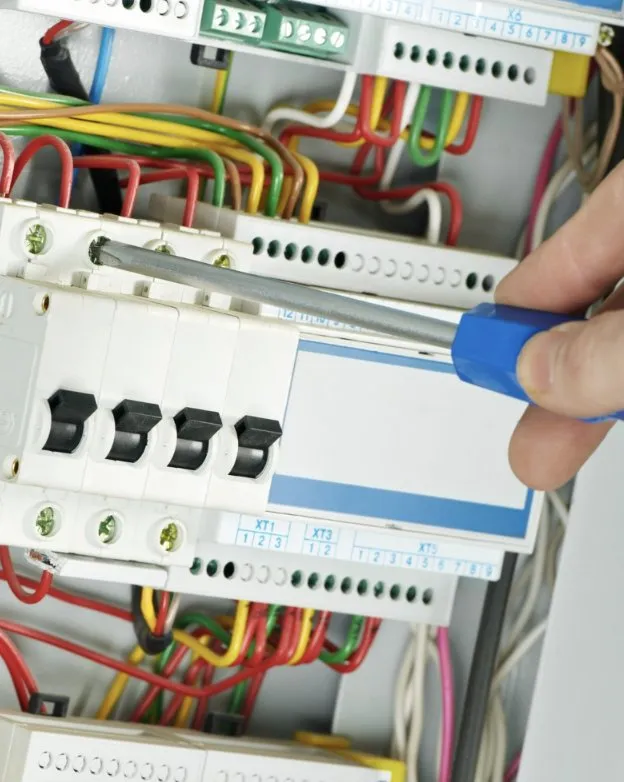 Emergency electrical service for homes in outlet and switch repair, by