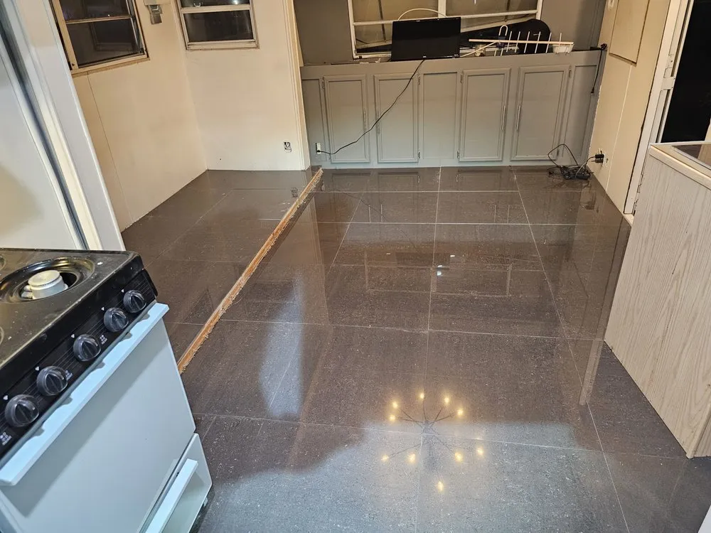 Reliable circuit breaker repair in , by Black Box Services