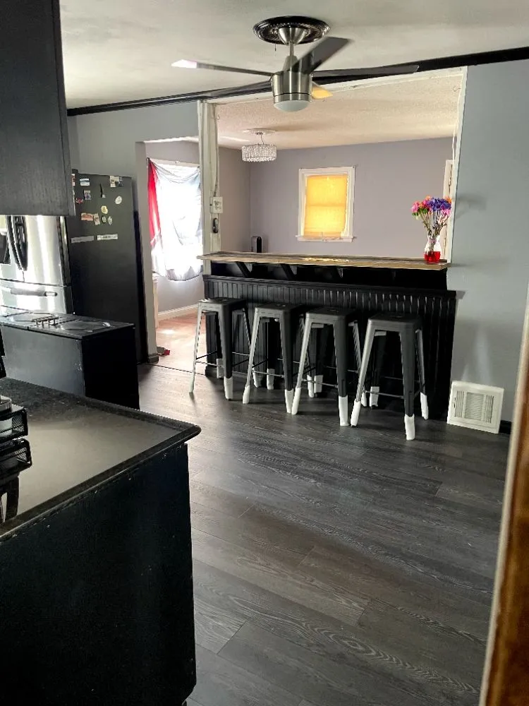 Affordable electrician providing wiring installation in ,