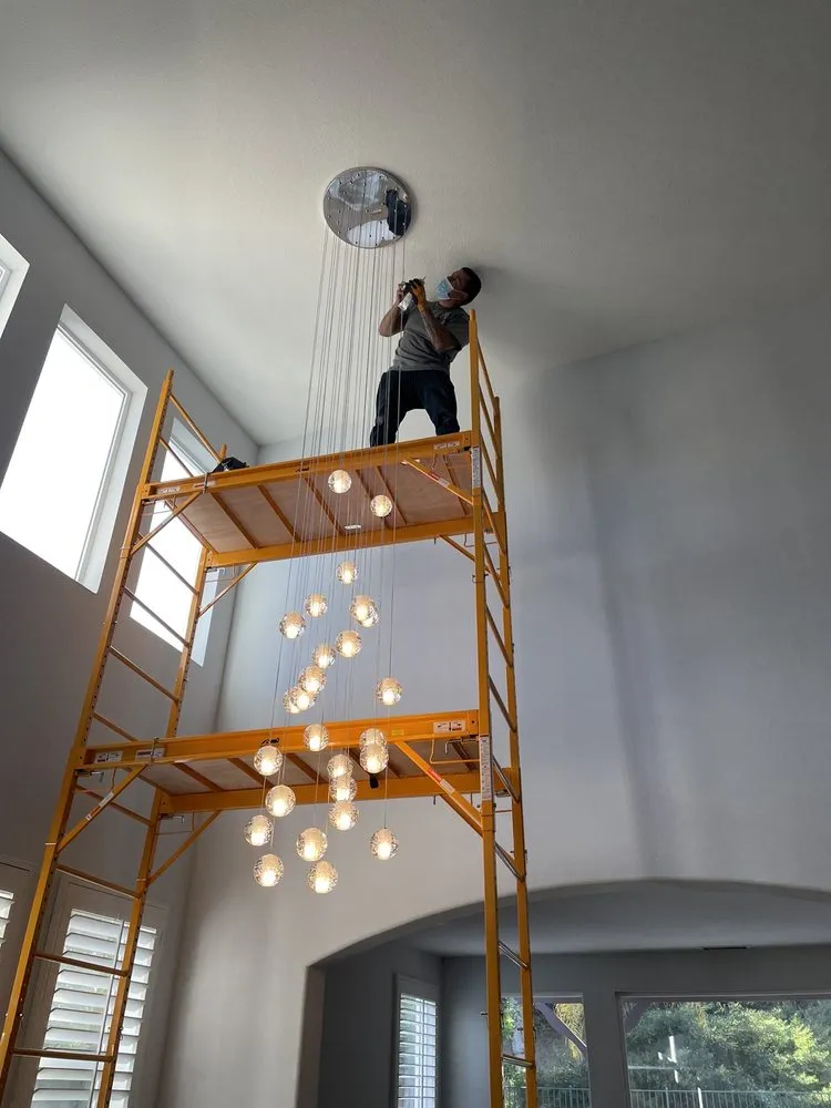 Expert electrician providing outlet and switch repair in Granada Hills, CA - Black Bull Electric