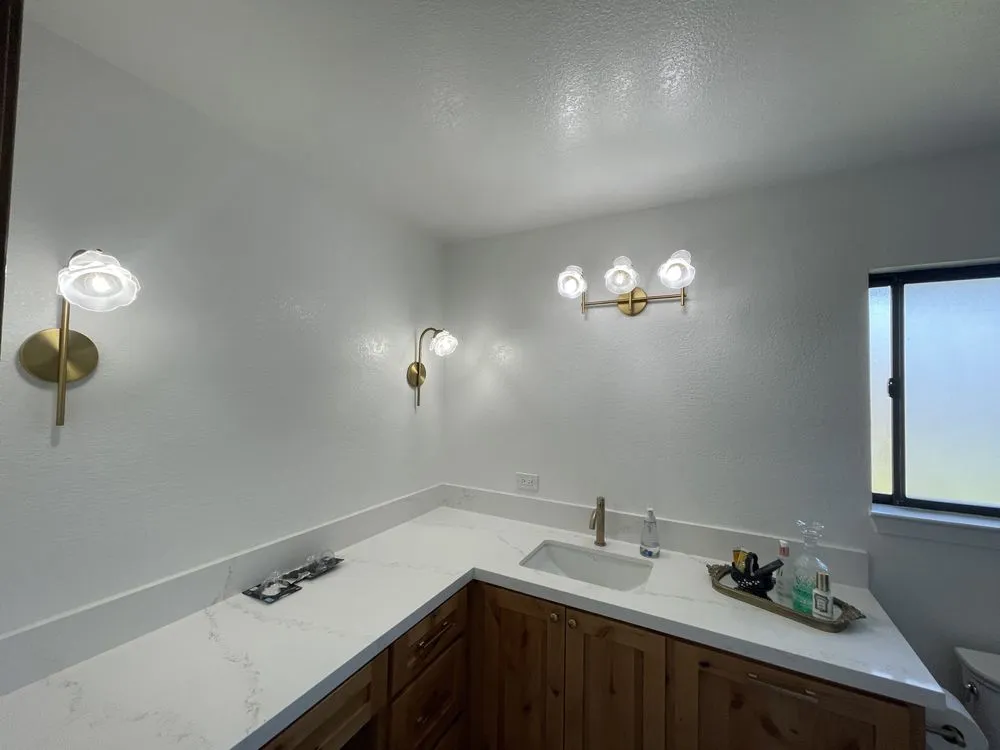 Slide of Black Diamond Electric