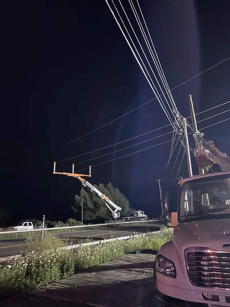 Slide of Black River Tree & Power