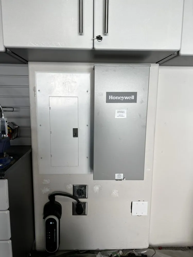 Slide of Black Sheep Electric