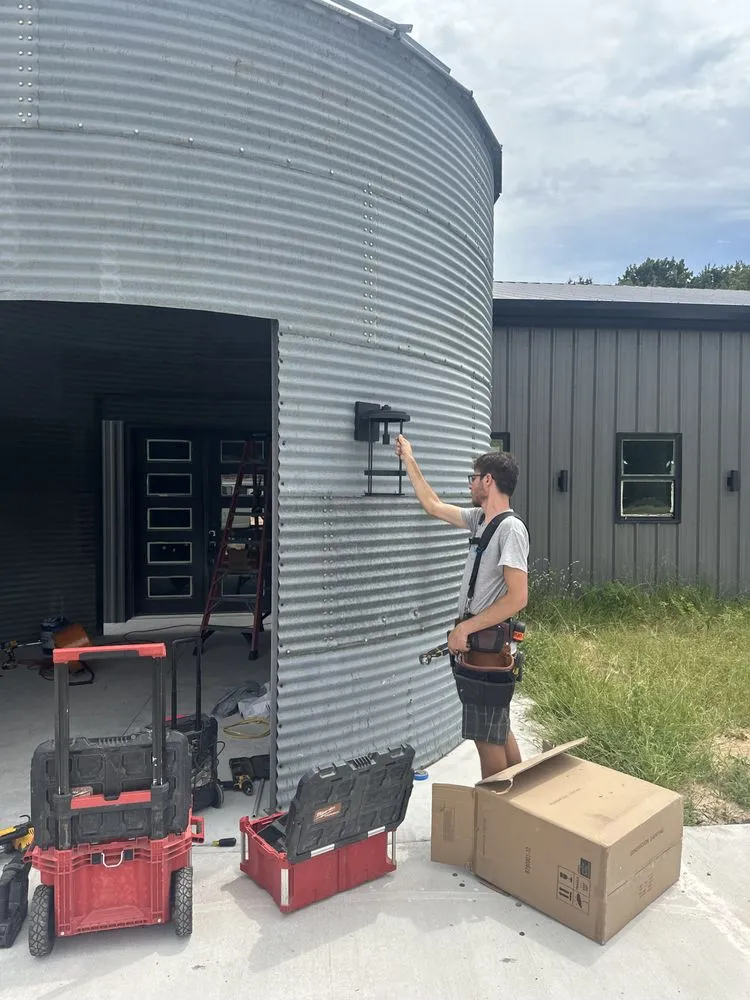 Emergency outlet and switch repair experts serving , - Black Star Electrical Services