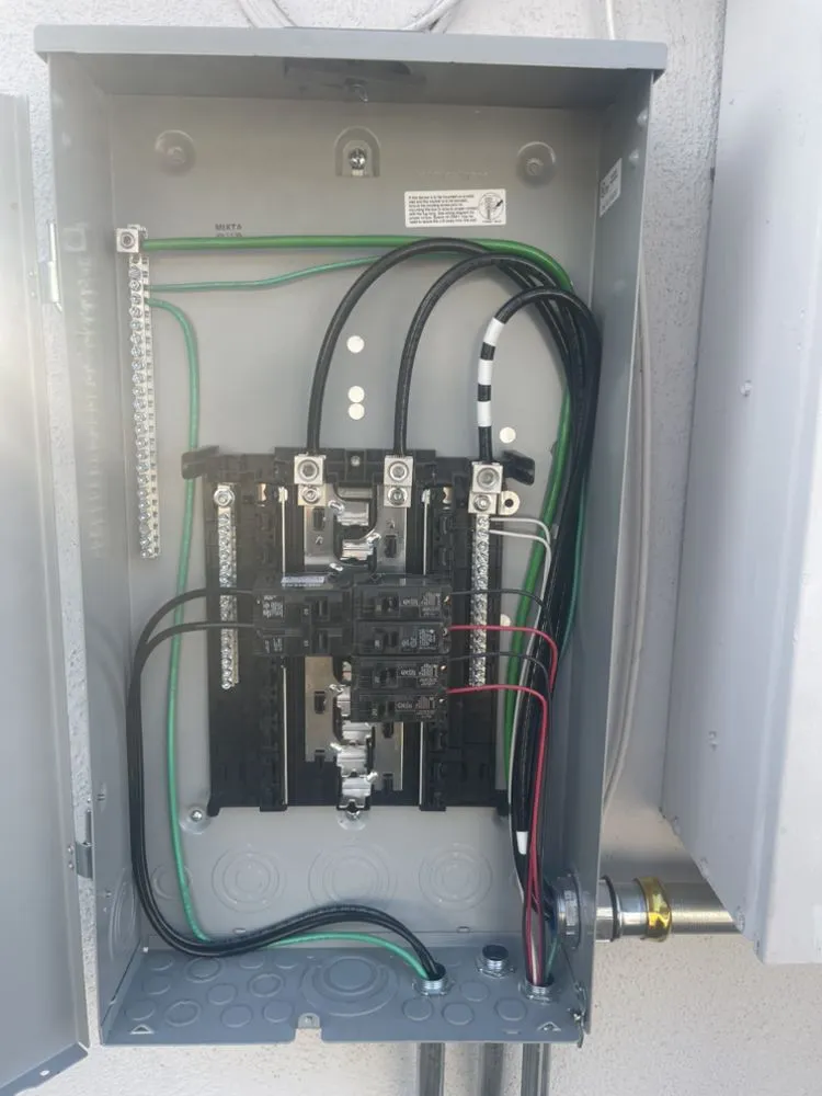 Reliable electrician providing emergency electrical service in ,