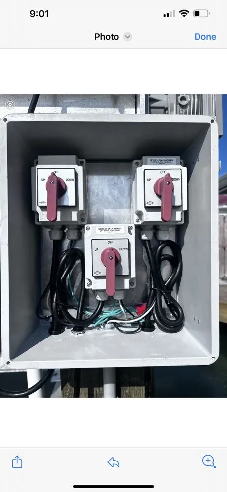 Slide of Blackstar Electric