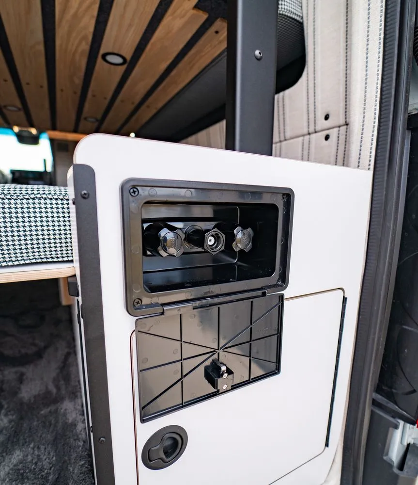 Slide of Blackthorn Campervans