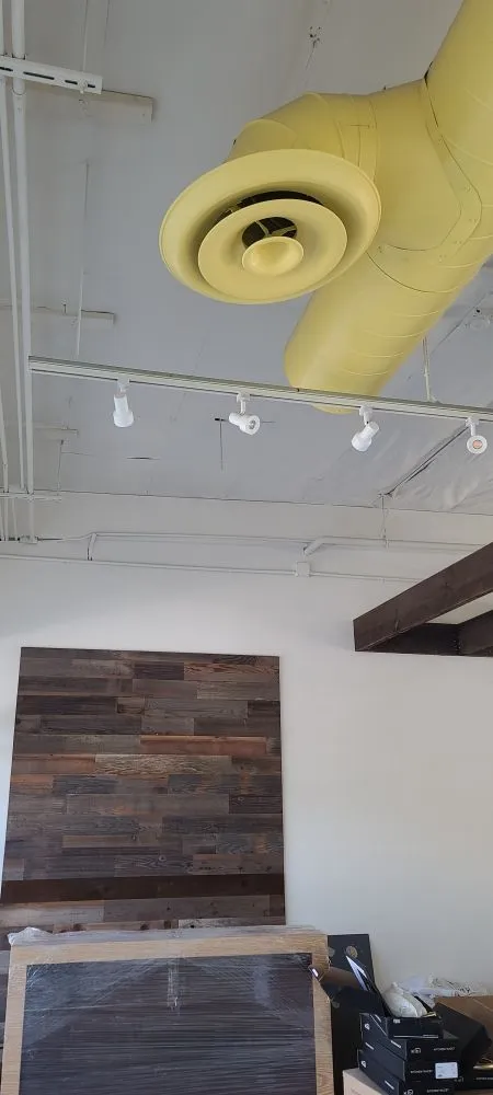 Slide of Bladis Electric