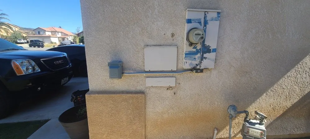 Slide of Bladis Electric