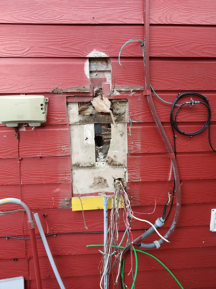 Slide of Blanco Electric