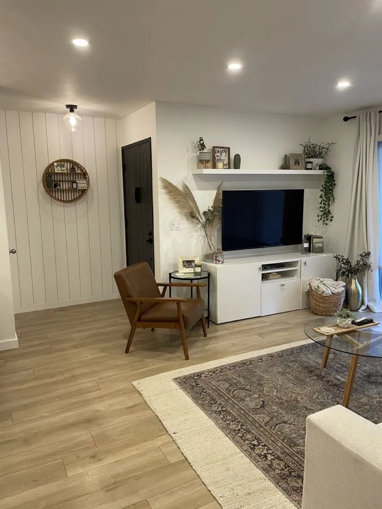 Slide of Blanusa Electric