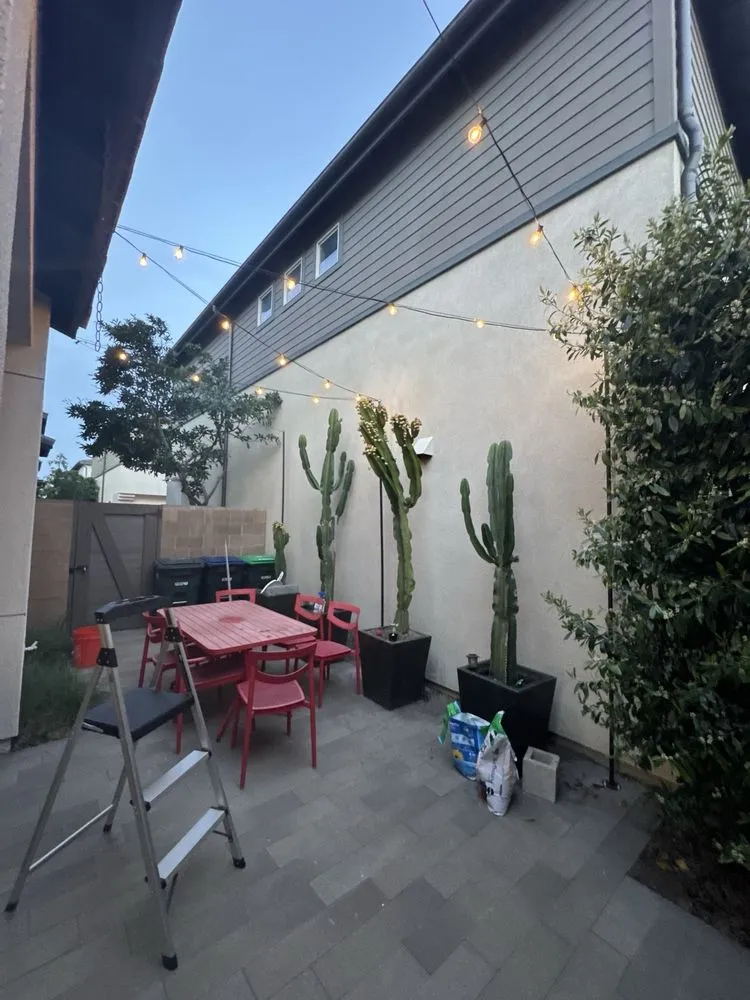 Slide of Blanusa Electric