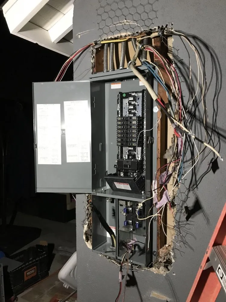 Slide of Blanusa Electric