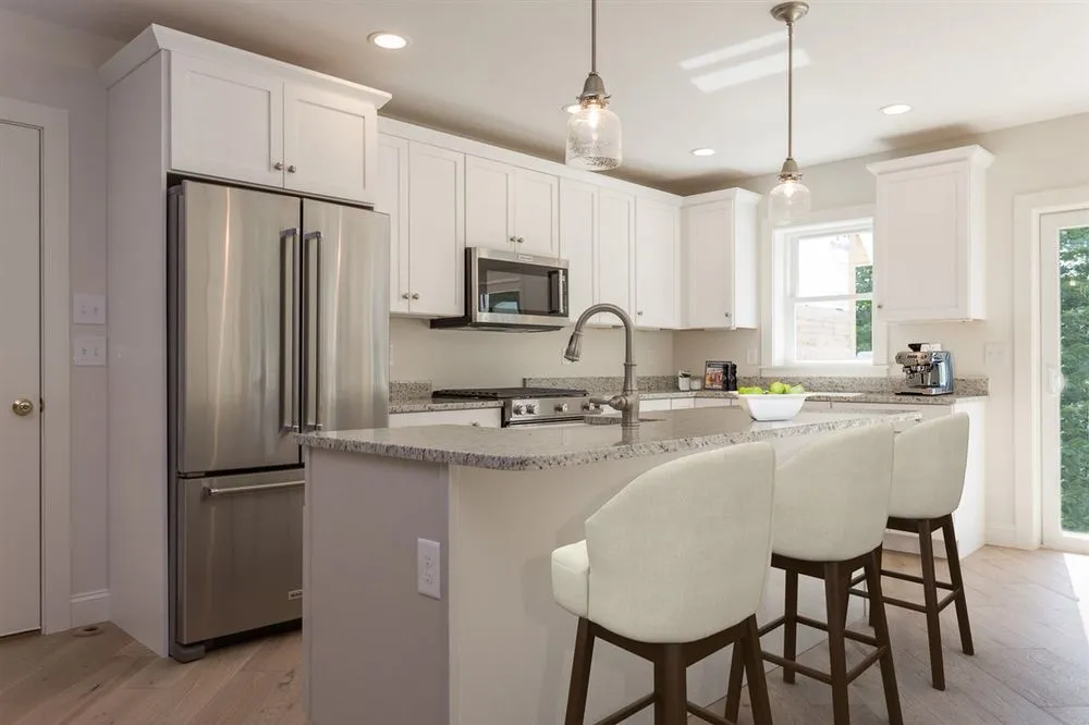 Slide of Blay Electric