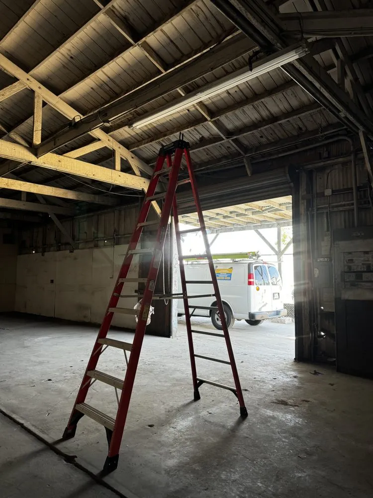 Slide of Blazer Electric