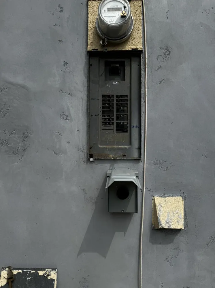 Slide of Blazer Electric