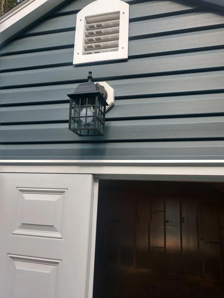 Slide of Blitz Emergency Electrician