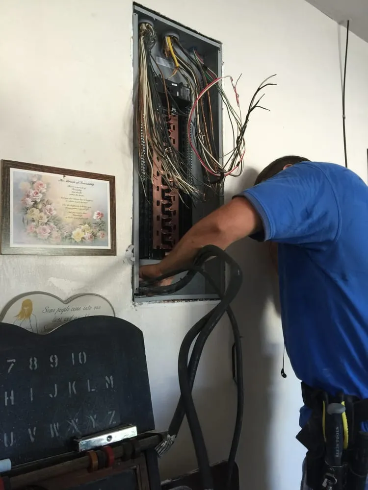 Slide of Blondin Electric