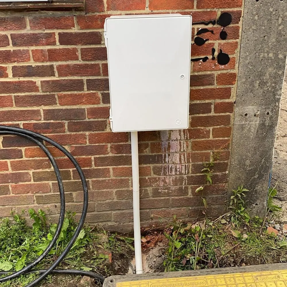 Slide of Bloom Master Electrician