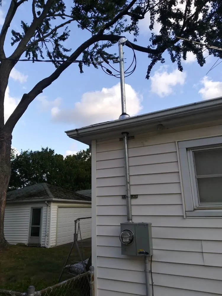 Slide of Blue Collar Electricians