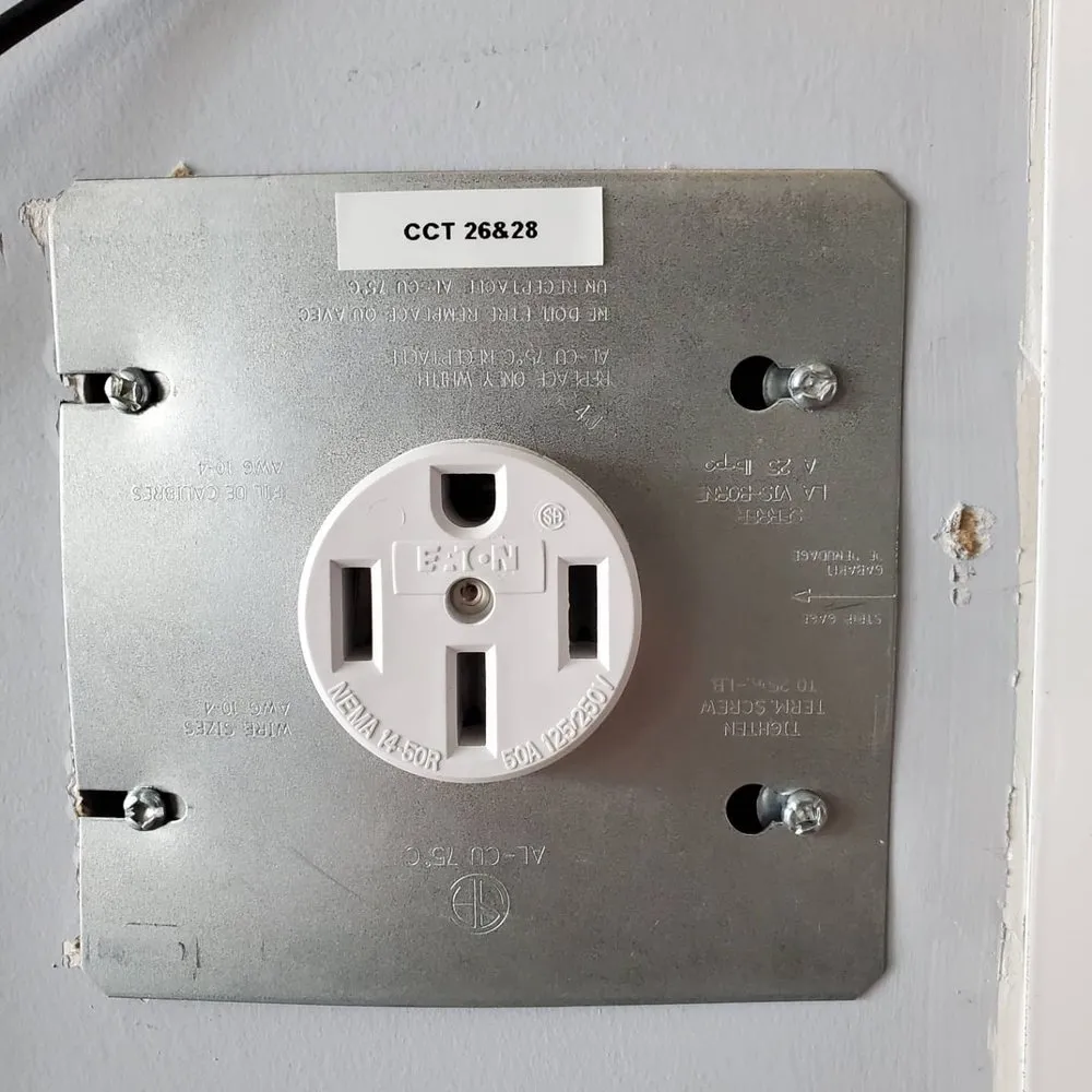 Slide of Blue Core Master Electrician